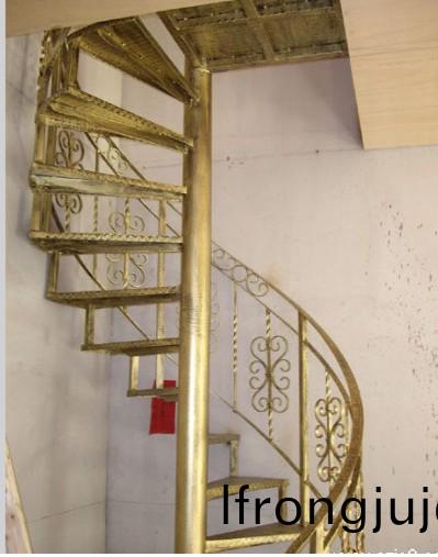 鐵藝(yi)樓梯圖片